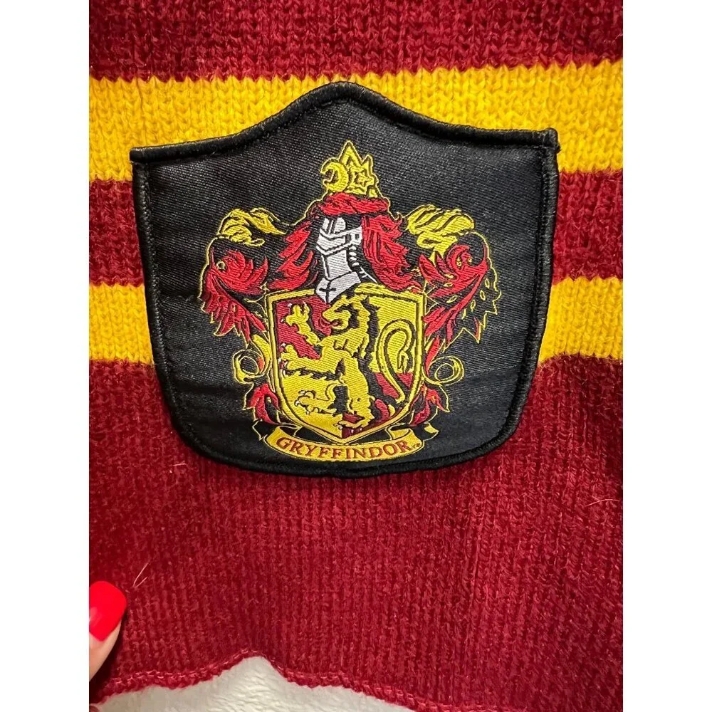 Harry Potter Gryffindor scarf